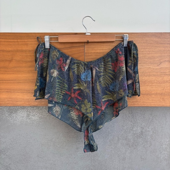 NWT Savage X Fenty Trophy Wife Sleepwear Set Crop Top And  Shorts, Size 16-18 - Picture 5 of 16